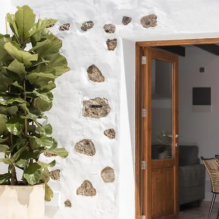 Roseta 1 By Escape Puerto del Carmen (Lanzarote)