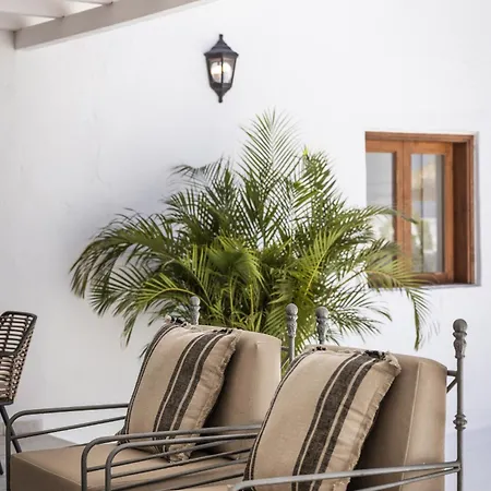 Roseta 1 By Escape Apartament Puerto del Carmen (Lanzarote)